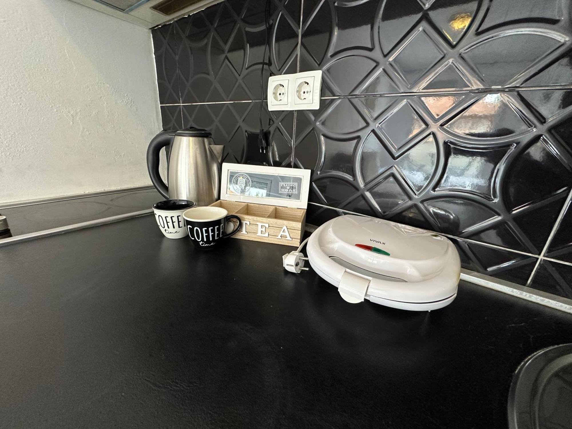 Apartment Guri Приштина Екстер'єр фото